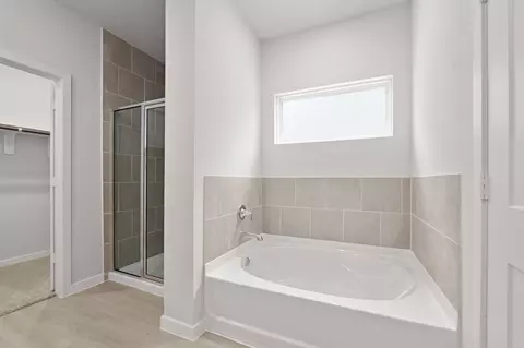 Bath - 4414 Albritton Ave, Bryan, TX 77845 photo 4 of 6