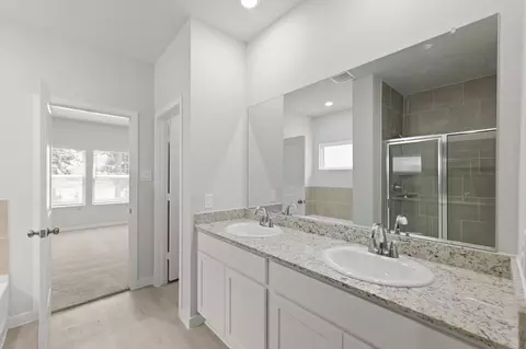 Bath - 4414 Albritton Ave, Bryan, TX 77845 photo 6 of 6