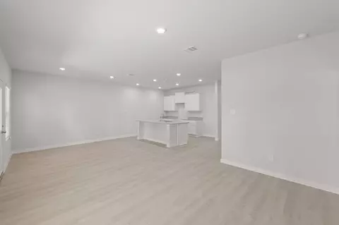 Living - 4414 Albritton Ave, Bryan, TX 77845 photo 5 of 6