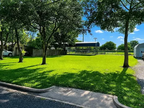 tbd N Summit St, Weimar, TX 78962 photo 1