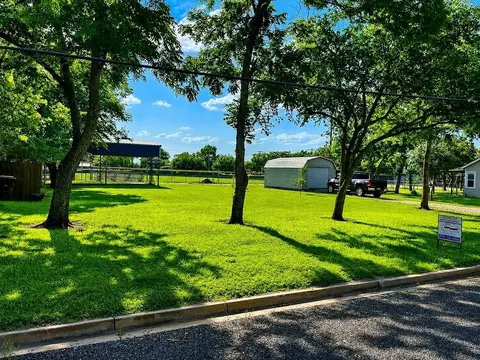 tbd N Summit St, Weimar, TX 78962 photo 2
