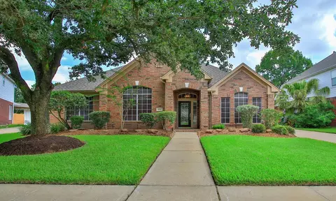 9103 Stone Porch Ln, Houston, TX 77064