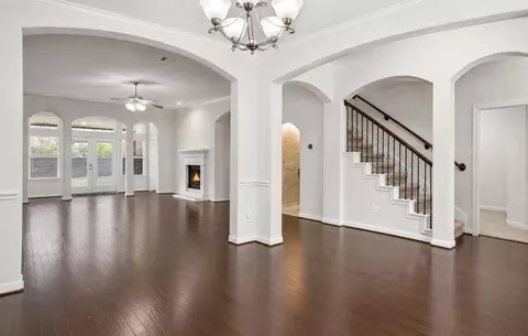 51 Prairie Falcon, The Woodlands, TX 77389