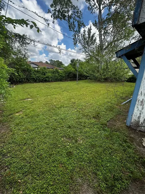 707 E 42nd St, Houston, TX 77022
