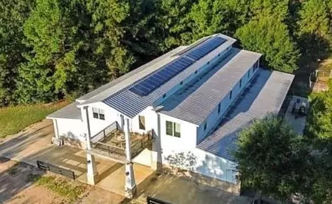 719 Turkey Creek Dr, Livingston, TX 77351