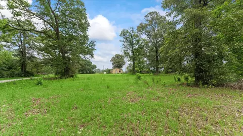 Exterior - 2760 Stringtown Rd, Shepherd, TX 77371 photo 2 of 3