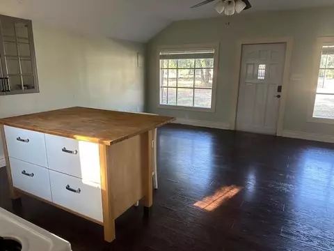 Living - 312 Prospect Dr, Trinity, TX 75862 photo 3 of 4