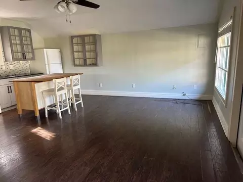 Living - 312 Prospect Dr, Trinity, TX 75862 photo 2 of 4