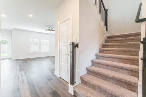 Entry Way - 10313 S Goshawk Trl, Conroe, TX 77385 photo 1 of 4