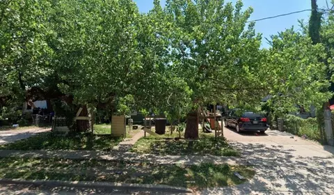 3920 Wayne St, Houston, TX 77026