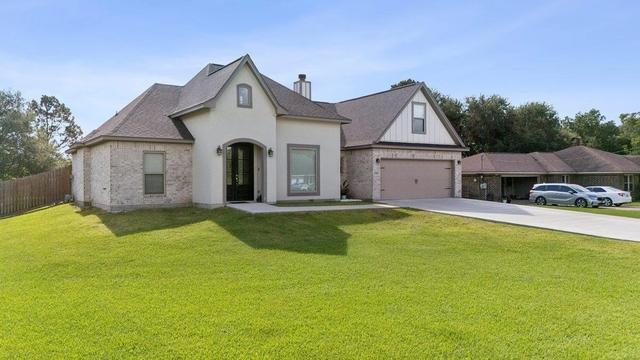 11560 Davidson Rd, Beaumont, TX 77705