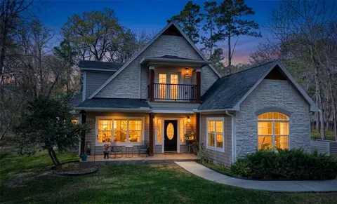 110 Lords Cir, Coldspring, TX 77331