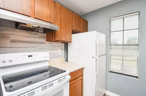 8323 Wilcrest Dr #17008, Houston, TX 77072