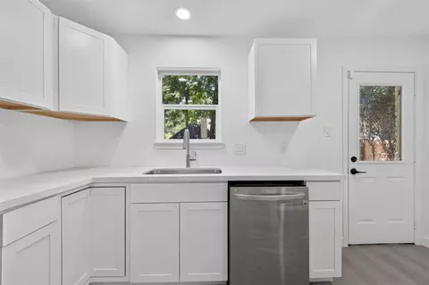 Kitchen - 4247 Rosegate Dr, Spring, TX 77373 photo 3 of 6
