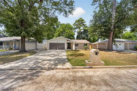 Exterior - 4247 Rosegate Dr, Spring, TX 77373 photo 7 of 7