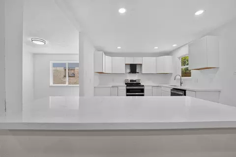 Kitchen - 4247 Rosegate Dr, Spring, TX 77373 photo 6 of 6
