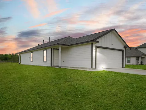 327 Road 5138 Rd, Cleveland, TX 77327