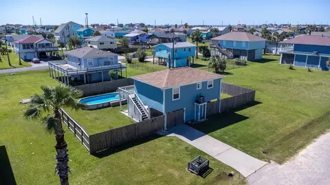 16619 Mansvelt Rd, Galveston, TX 77554