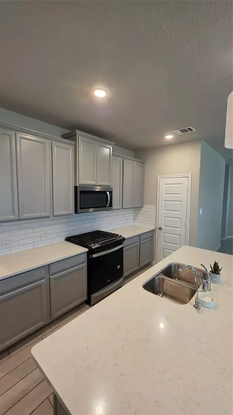 Kitchen - 17446 Buckeye Br, Conroe, TX 77385 photo 1 of 1