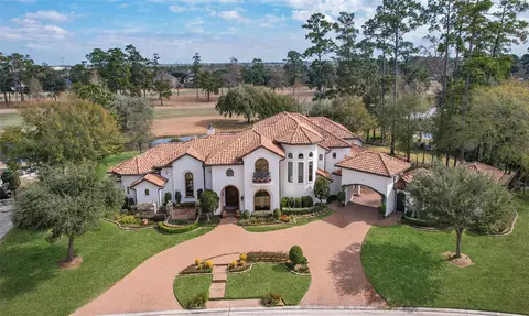 8219 Michaels Crest Ln, Humble, TX 77396