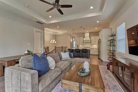 Living - 62 Dobbs View Ln, Spring, TX 77389 photo 5 of 5