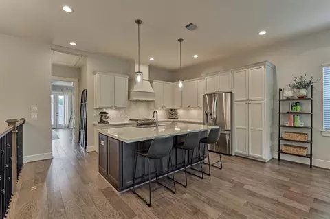 Kitchen - 62 Dobbs View Ln, Spring, TX 77389 photo 3 of 5