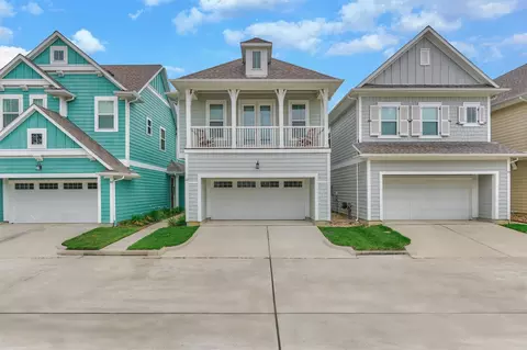 Exterior - 62 Dobbs View Ln, Spring, TX 77389 photo 1 of 13