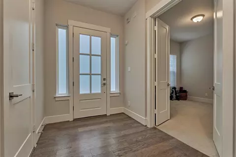 Entry Way - 62 Dobbs View Ln, Spring, TX 77389 photo 3 of 6