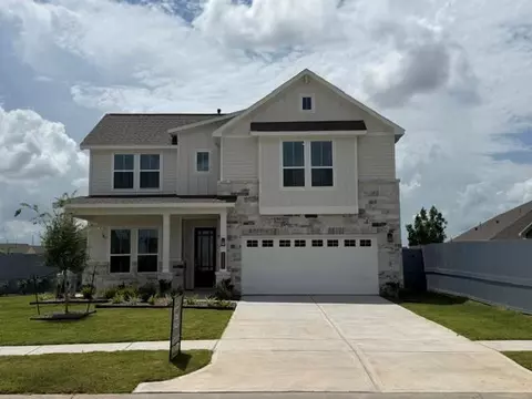 Exterior - 32403 Slender Spreadwing Dr, Fulshear, TX 77441 photo 4 of 5