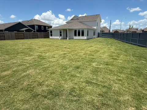 Exterior - 32403 Slender Spreadwing Dr, Fulshear, TX 77441 photo 5 of 5