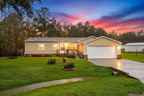 16330 Hill Country Ct, Conroe, TX 77302