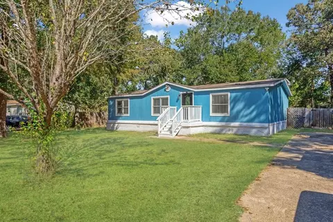 21510 Spring Creek Cir E, Humble, TX 77338