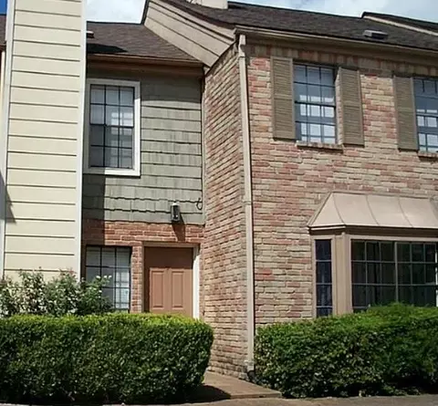 9901 Sharpcrest St #9, Houston, TX 77036