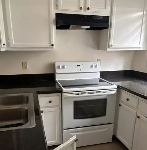 9901 Sharpcrest St #9, Houston, TX 77036 photo 4
