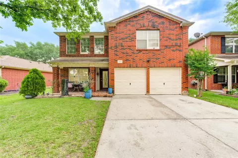 10338 E Summit Canyon Dr, Houston, TX 77095