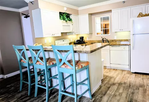 5220 Seawall Blvd #1239D, Galveston, TX 77551
