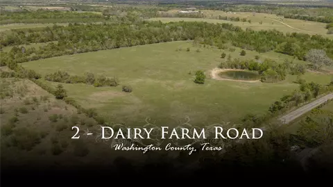 2 Dairy Farm Rd, Chappell Hill, TX 77426
