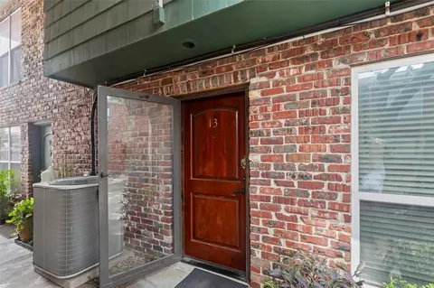 1205 Autrey St #13, Houston, TX 77006