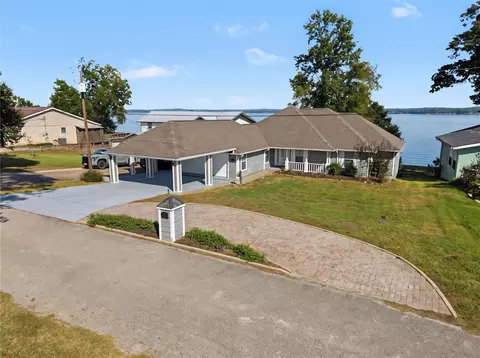 341 Sam Houston Loop, Point Blank, TX 77364