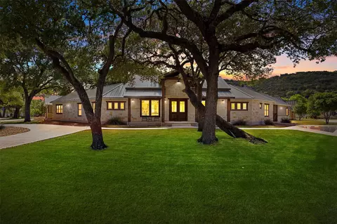 11 Stepping Stone, Concan, TX 78838