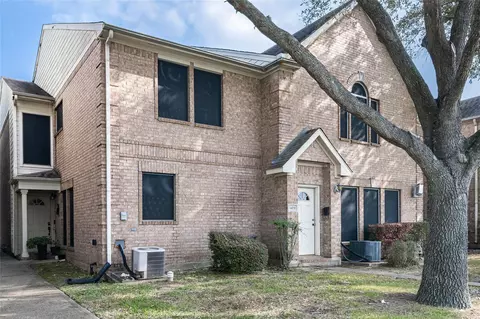 1417 Tx-146 S, La Porte, TX 77571