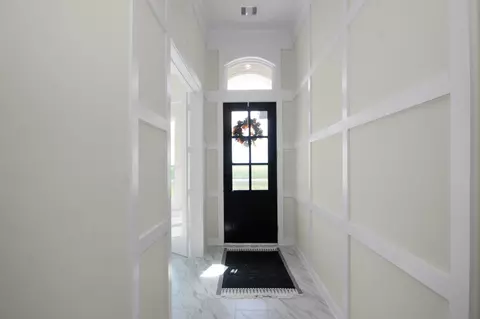 Entry Way - 281 Brahman Trl, Angleton, TX 77515 photo 5 of 5