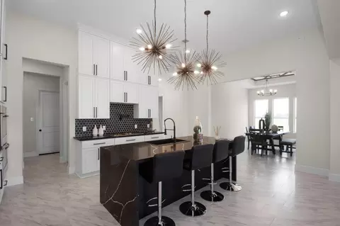 Kitchen - 281 Brahman Trl, Angleton, TX 77515 photo 4 of 8