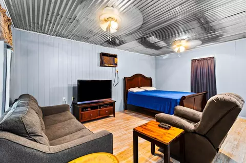 Bedroom - 126 Pine Rdg, Onalaska, TX 77360 photo 2 of 2