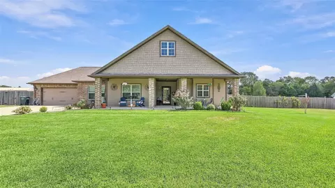 4303 Green Pastures, North Zulch, TX 77872