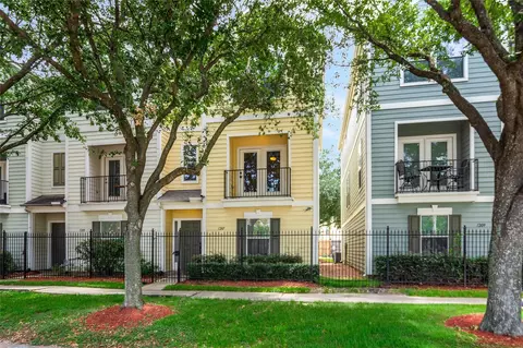 1207 Nagle St, Houston, TX 77003