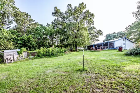 Exterior - 894 Winding Creek Dr, Trinity, TX 75862 photo 15 of 21