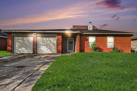 1339 Macclesby Ln, Channelview, TX 77530