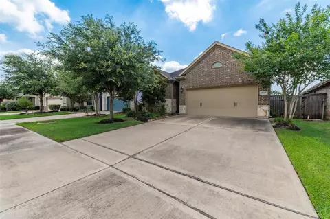 2803 Blue Mist Bnd, Brookshire, TX 77423
