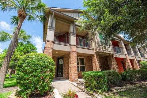 Exterior - 403 Marina View Dr, Webster, TX 77598 photo 8 of 9